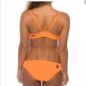 Sunkist “Andy” Bottoms size M